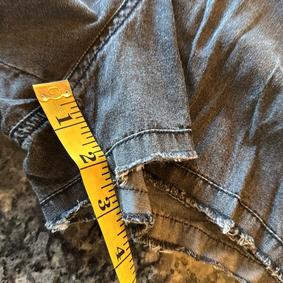 Hurley black cotton distressed fringe pull on shorts NWT XL - Picture 10 of 11